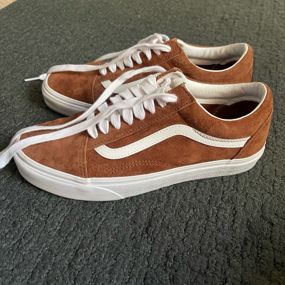 Vans Oldskool Tan Suede Sneakers